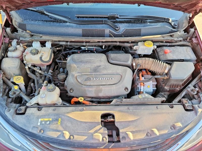 2018 CHRYSLER PACIFICA HYBRID LIMITED 12