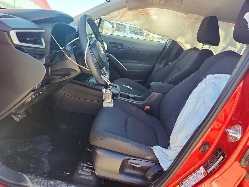 2026 TOYOTA COROLLA CROSS LE 7