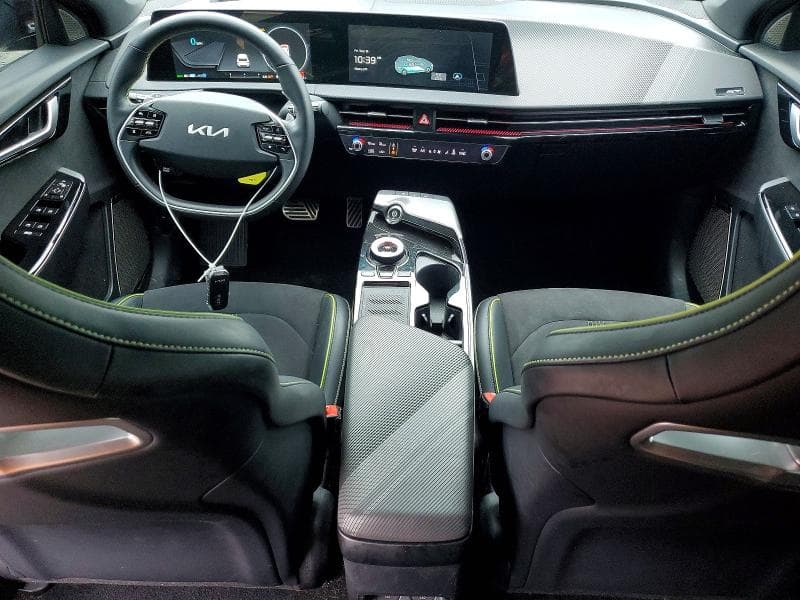 2023 KIA EV6 GT 8