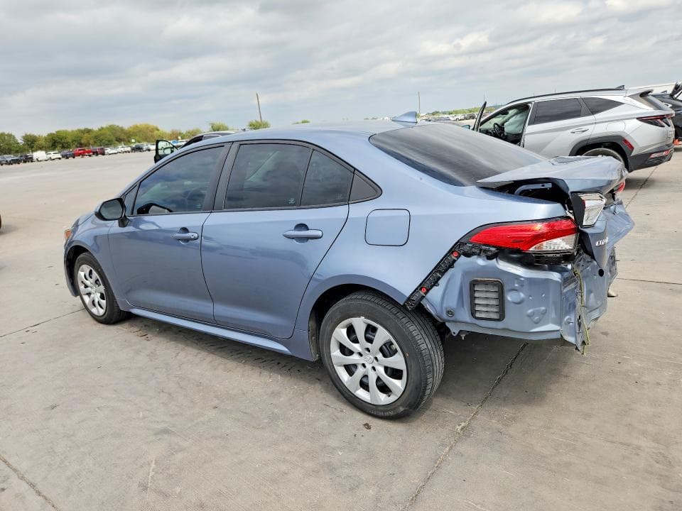 2022 TOYOTA COROLLA LE 2