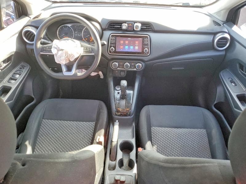 2021 NISSAN VERSA S 8