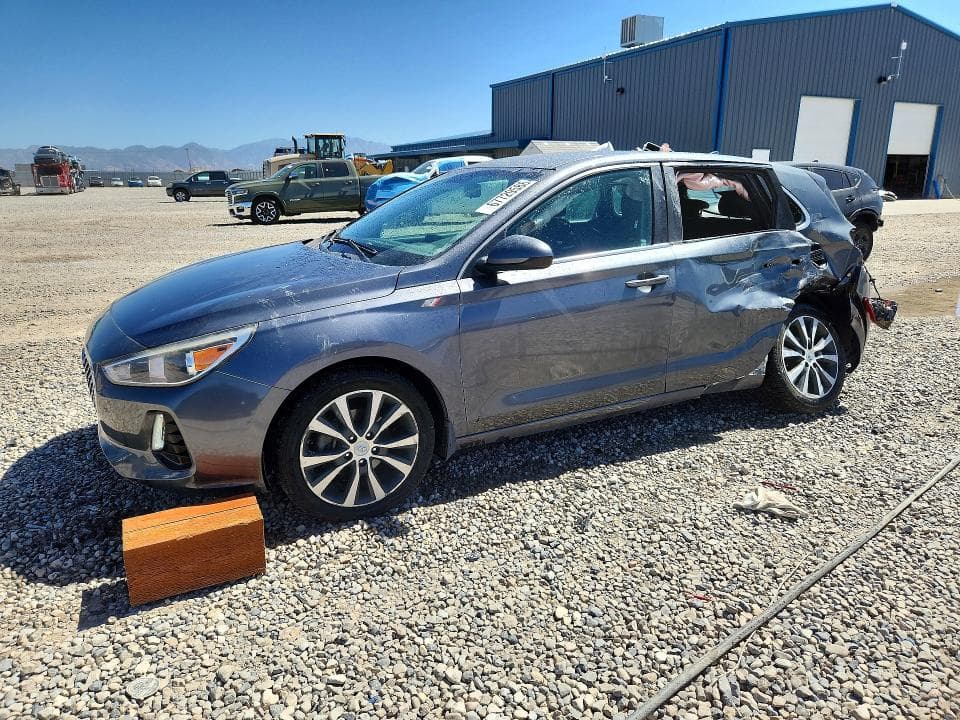 2018 HYUNDAI ELANTRA GT BASE - 1