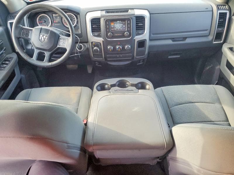 2017 RAM 1500 SLT 8