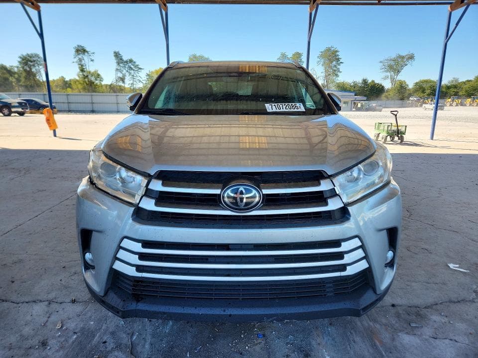 2017 TOYOTA HIGHLANDER XLE 5