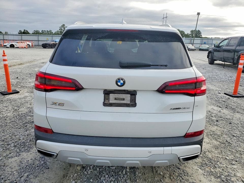 2021 BMW X5 XDRIVE45E 6