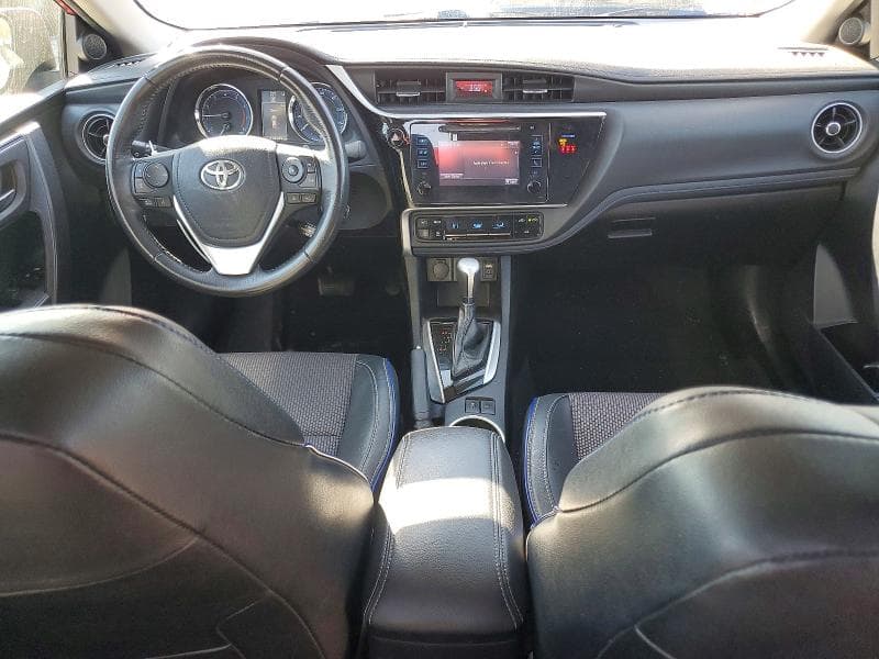 2018 TOYOTA COROLLA SE 8