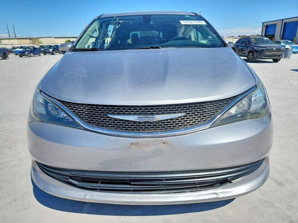2017 CHRYSLER PACIFICA LX 5