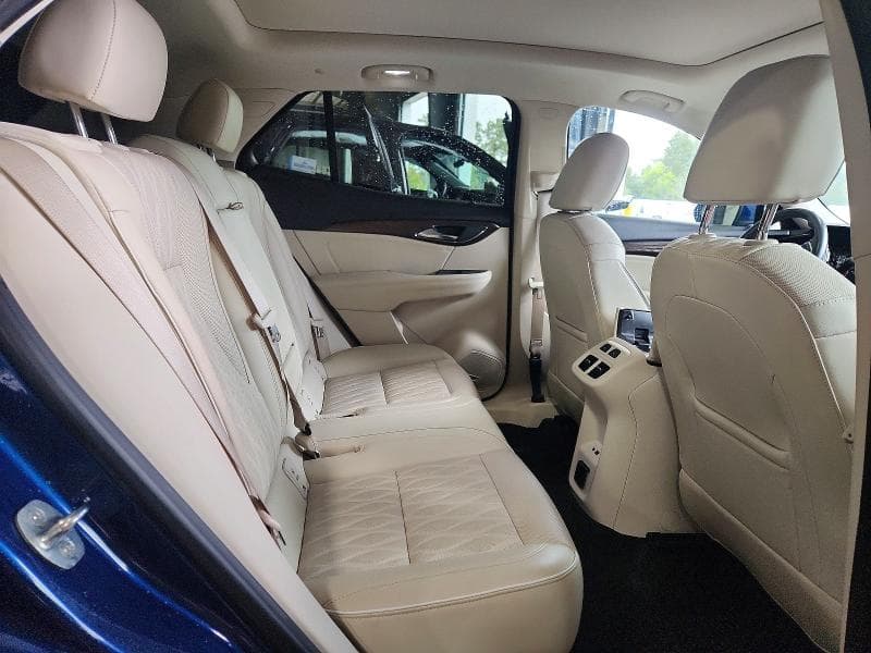 2022 BUICK ENVISION AVENIR 10