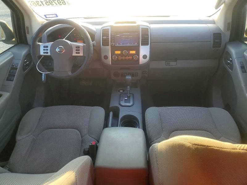 2020 NISSAN FRONTIER SV 8