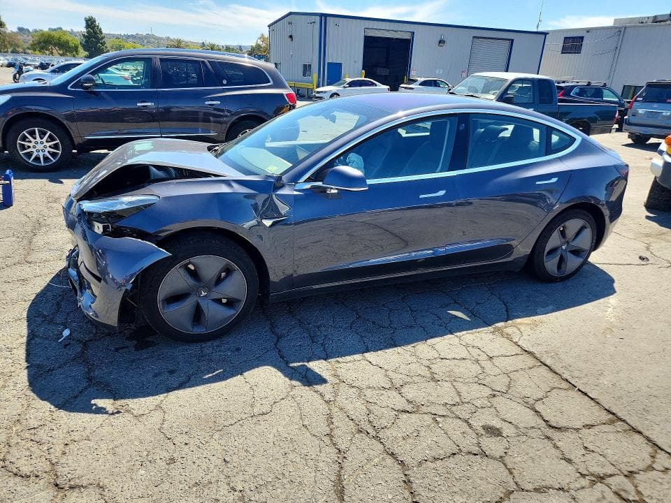 2018 TESLA MODEL 3 - 1