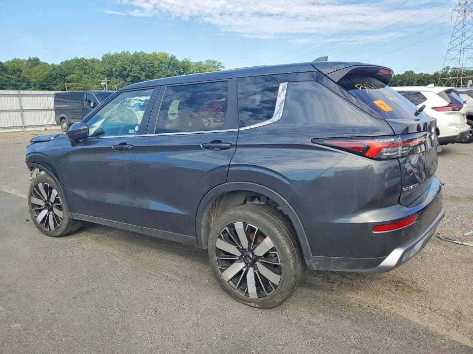 2025 MITSUBISHI OUTLANDER SE 2