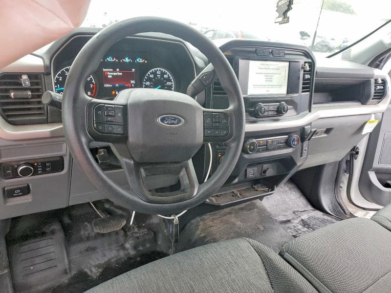 2023 FORD F150 XL 8