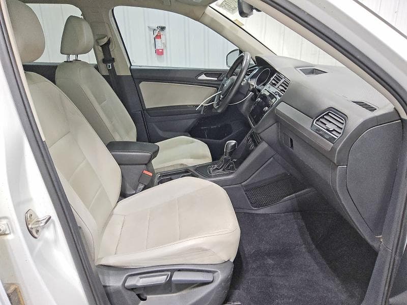 2021 VOLKSWAGEN TIGUAN SE 14