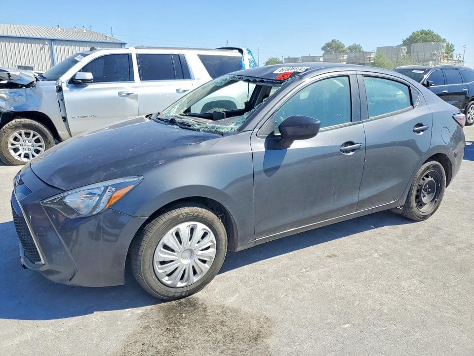 2019 TOYOTA YARIS L - 1