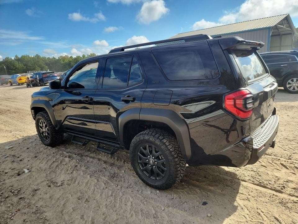 2026 TOYOTA 4RUNNER SR5 2