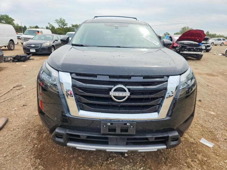 2025 NISSAN PATHFINDER SL 5