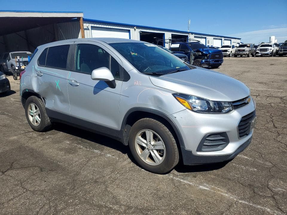 2020 CHEVROLET TRAX LS 4