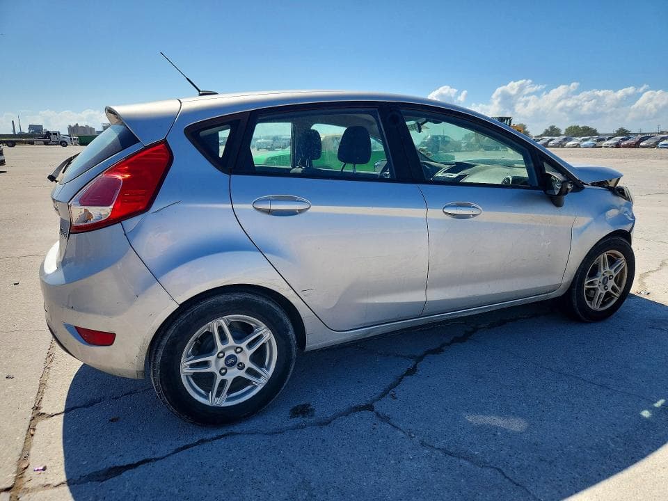 2019 FORD FIESTA SE 3