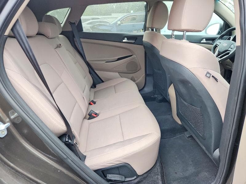 2020 HYUNDAI TUCSON VALUE 11