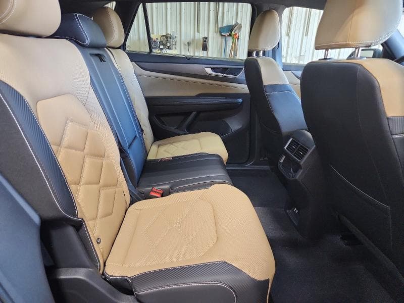 2024 VOLKSWAGEN ATLAS CROSS SPORT SE 10