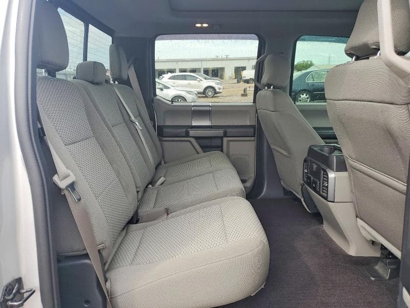 2017 FORD F150 SUPERCREW 10