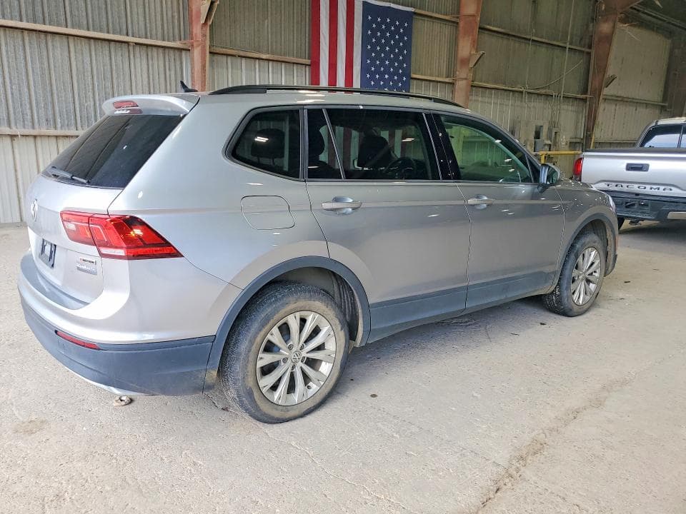 2020 VOLKSWAGEN TIGUAN S 3