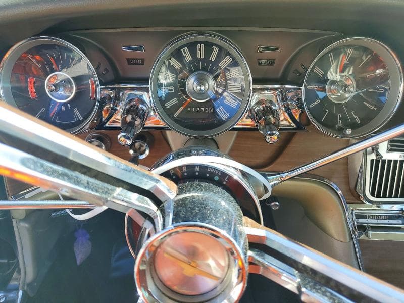1963 FORD THUNDERBIRD 9