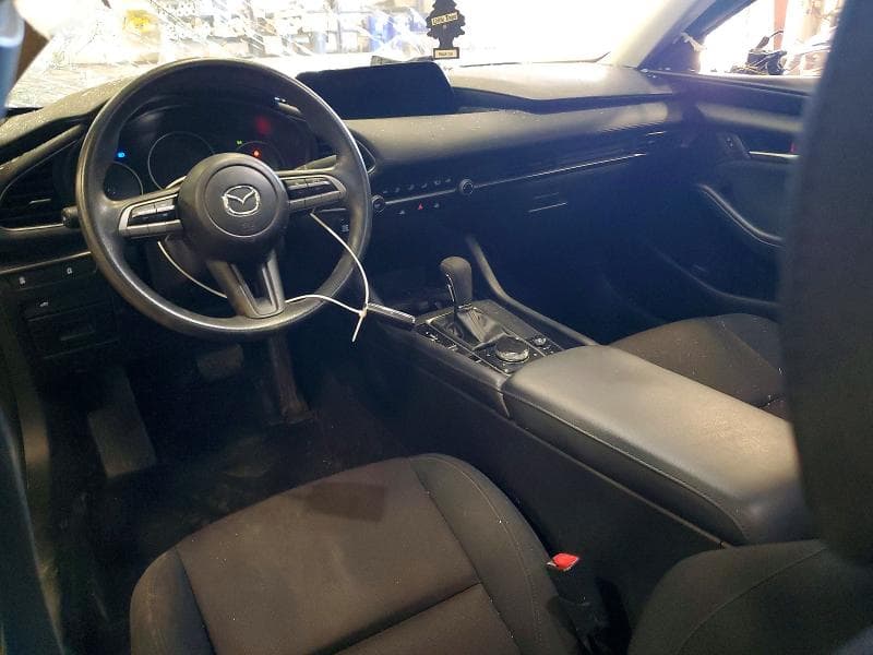 2022 MAZDA 3 8