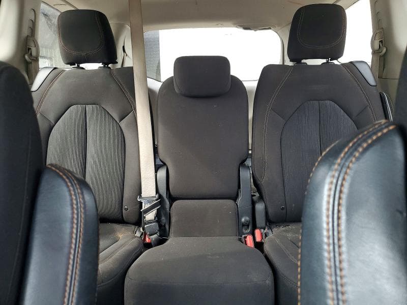 2017 CHRYSLER PACIFICA TOURING 10