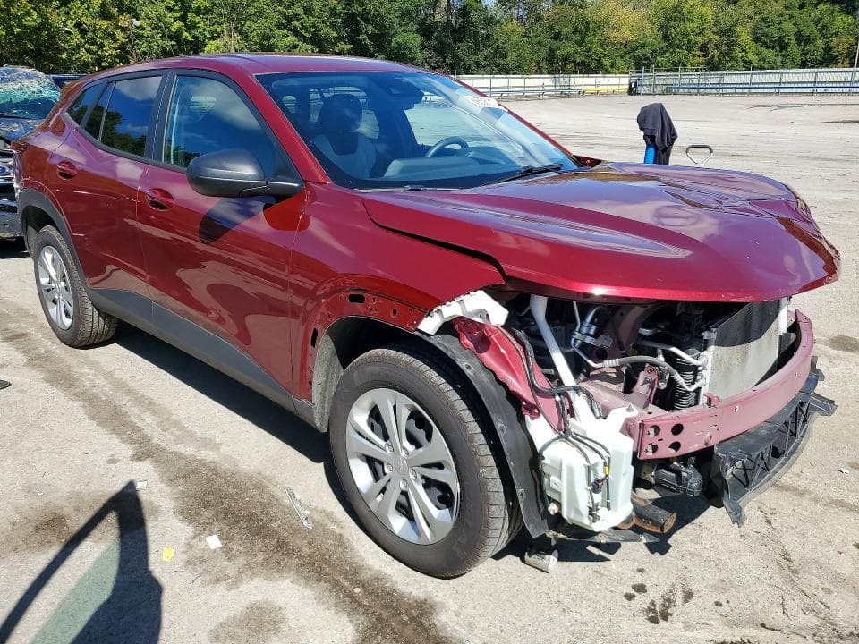 2024 CHEVROLET TRAX LS 4