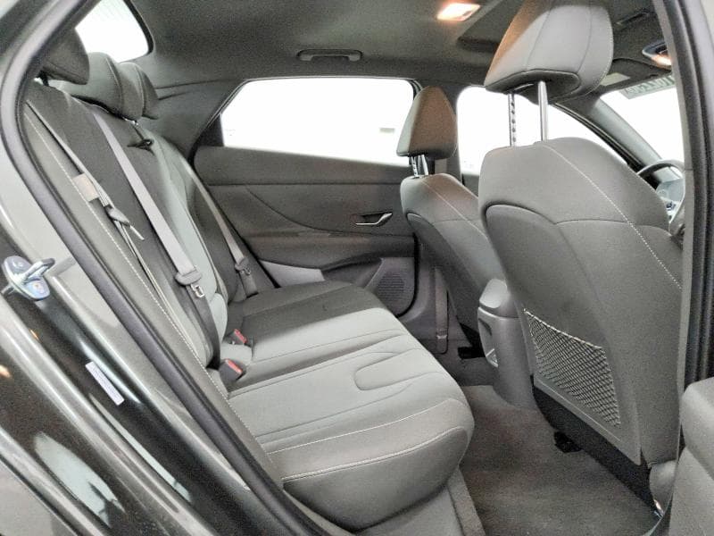 2025 HYUNDAI ELANTRA SEL 10