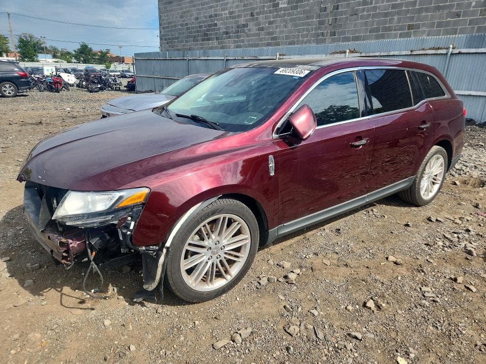 2019 LINCOLN MKT - 1