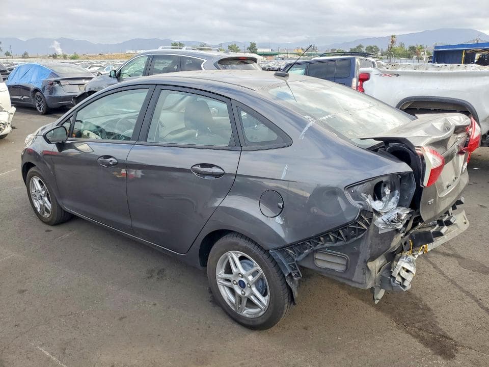 2018 FORD FIESTA SE 2