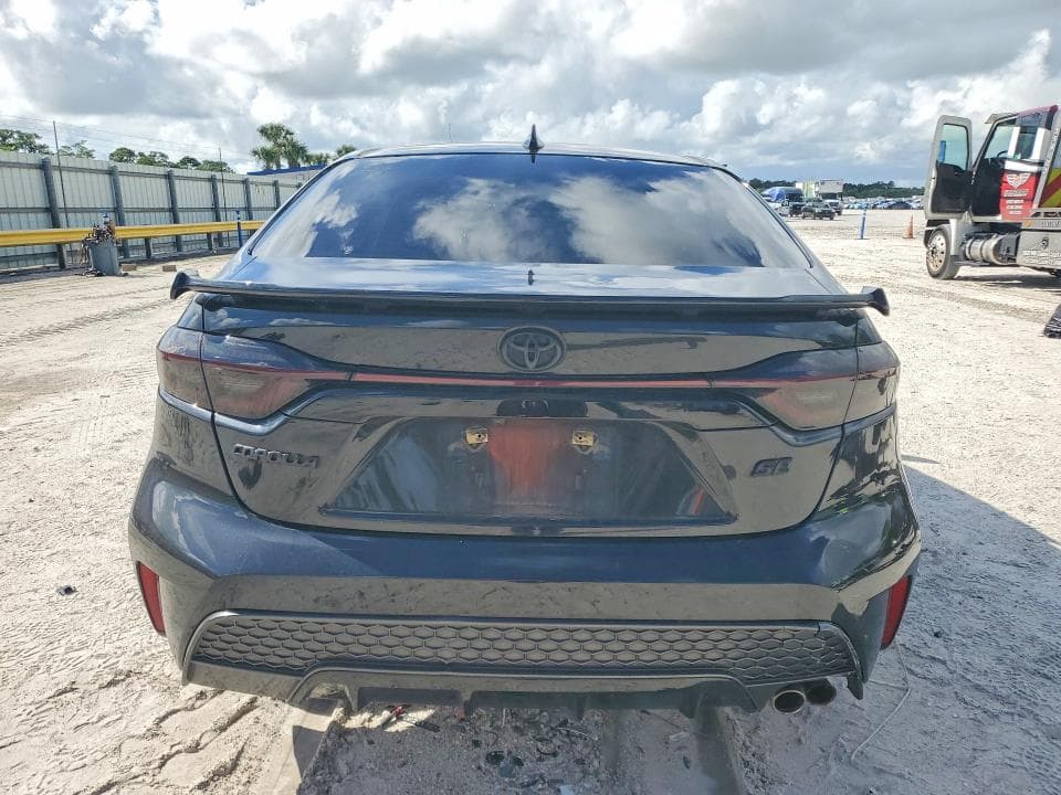 2021 TOYOTA COROLLA SE 6