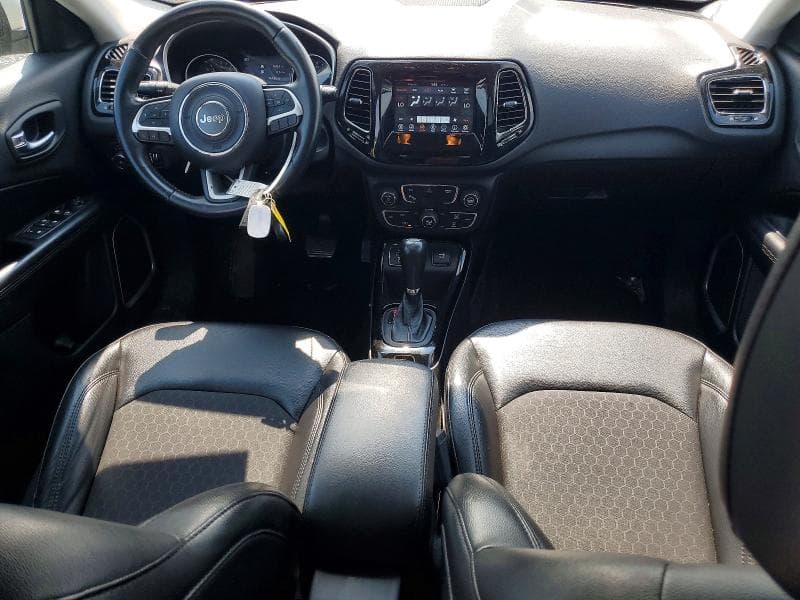 2018 JEEP COMPASS LATITUDE 8