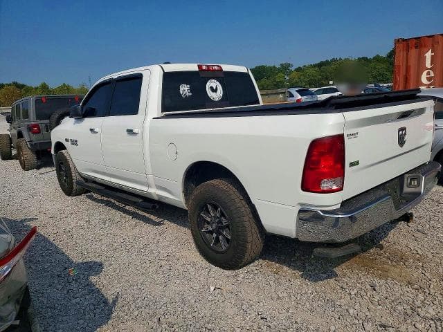 2017 RAM 1500 SLT 2