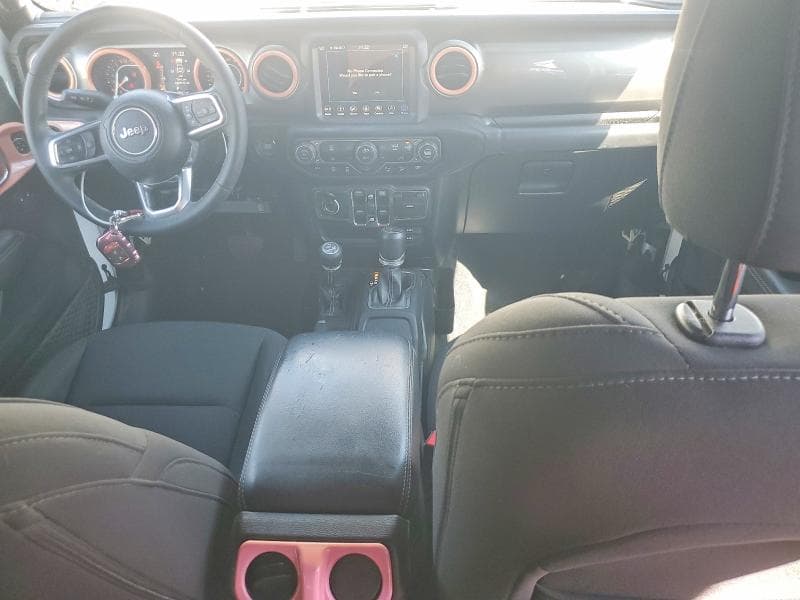 2019 JEEP WRANGLER UNLIMITED SAHARA 8