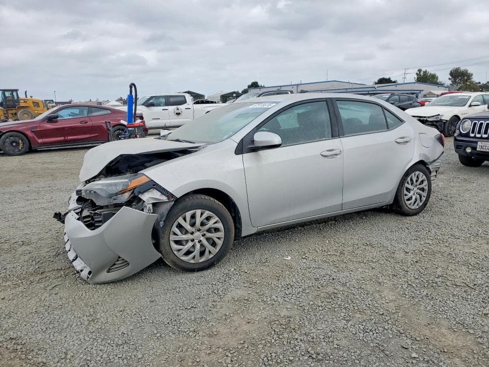 2017 TOYOTA COROLLA LE - 1