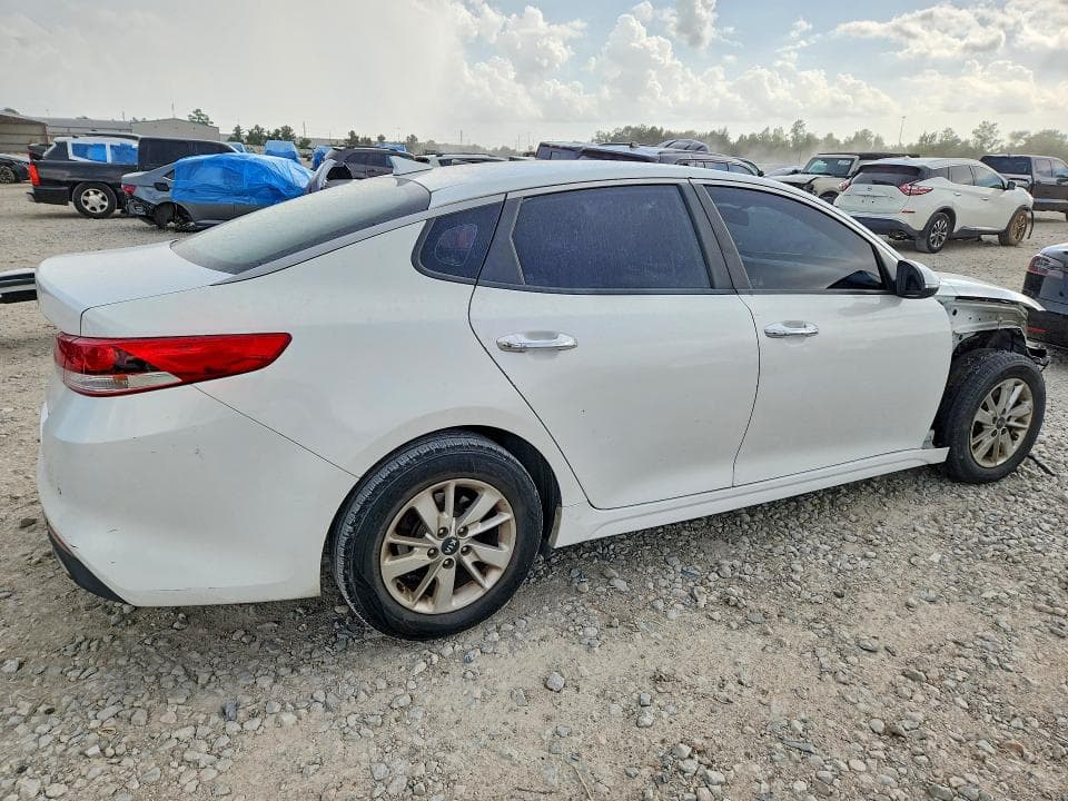 2018 KIA OPTIMA LX 3