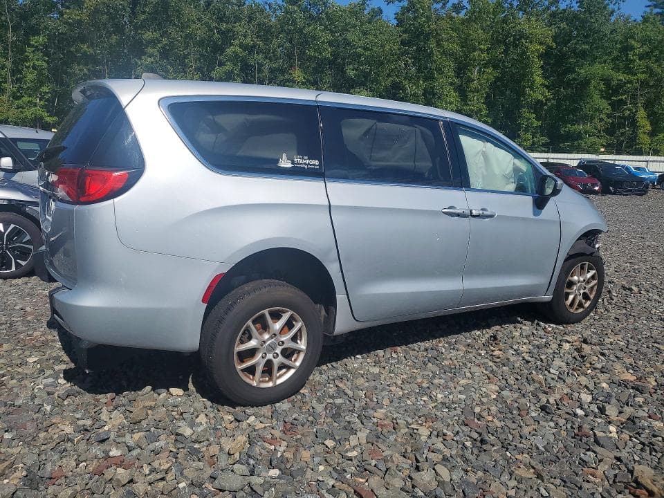 2023 CHRYSLER VOYAGER LX 3