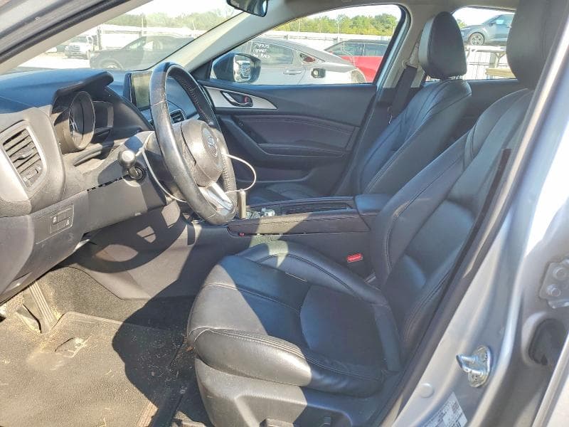 2018 MAZDA 3 TOURING 7