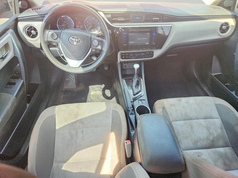 2017 TOYOTA COROLLA LE 8