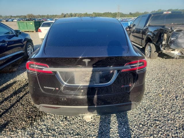 2017 TESLA MODEL X 6