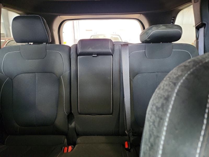 2025 JEEP GRAND CHEROKEE LAREDO 10