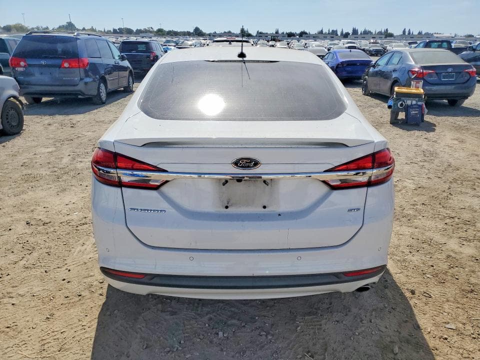 2017 FORD FUSION SE 6