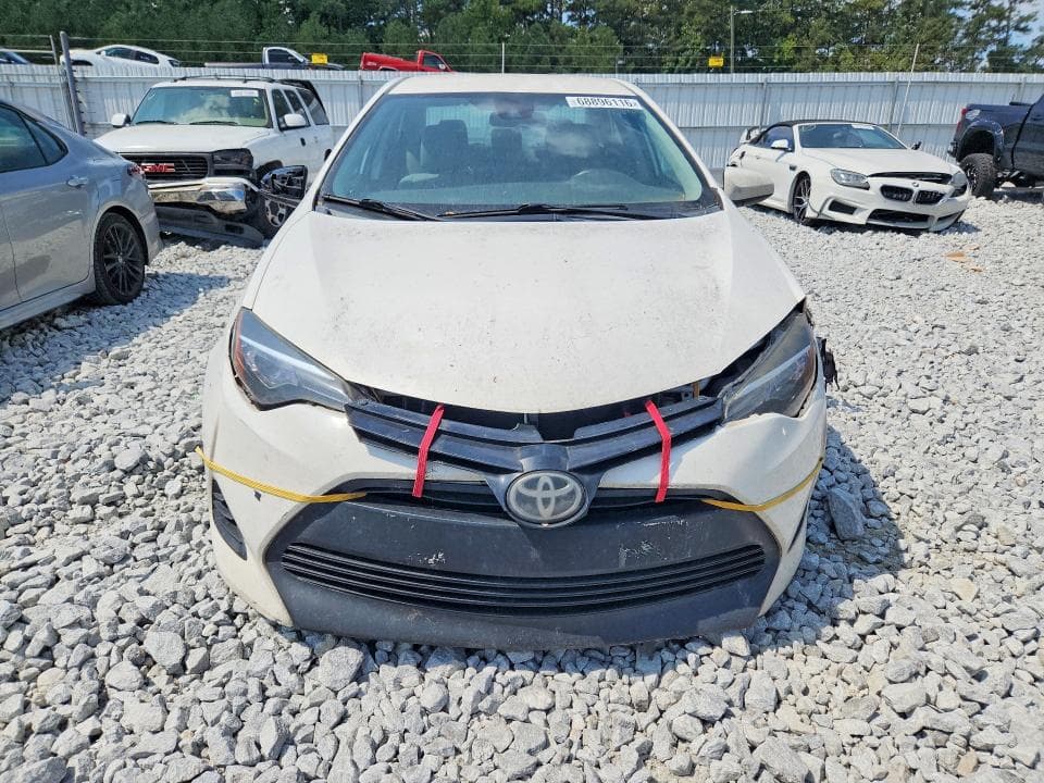 2017 TOYOTA COROLLA LE 5