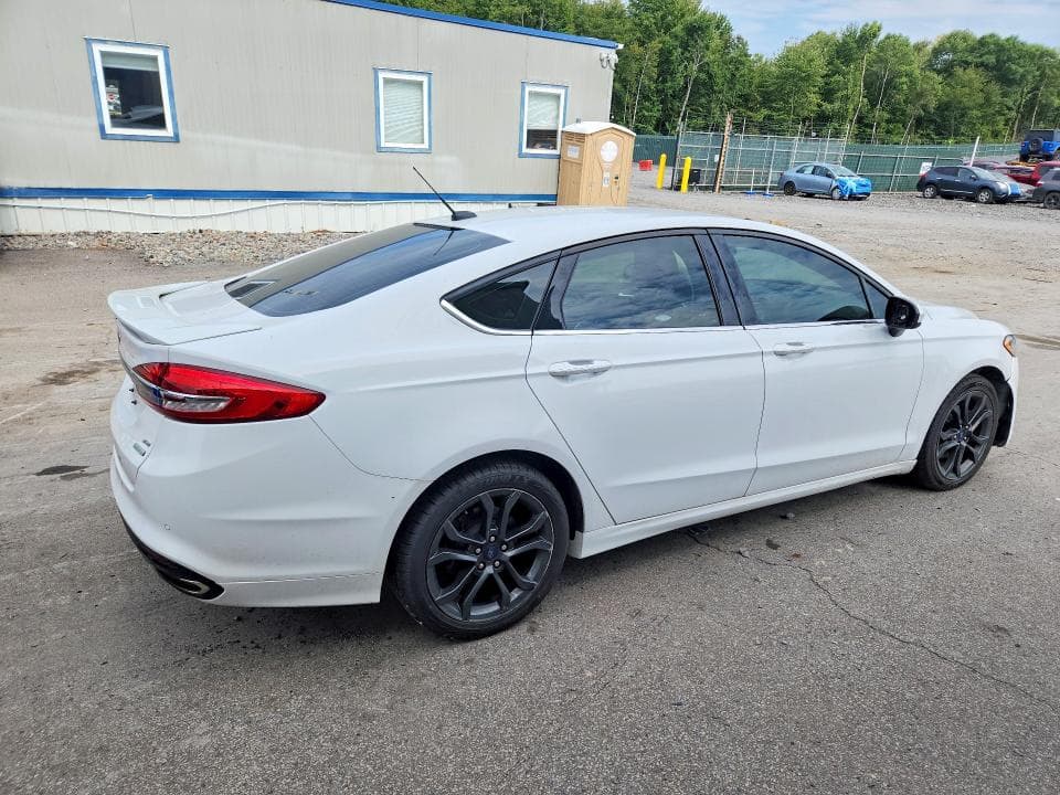 2018 FORD FUSION SE 3