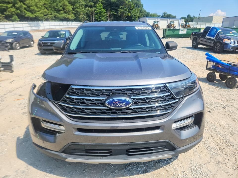 2022 FORD EXPLORER XLT 5