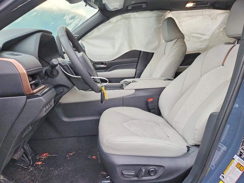 2026 TOYOTA GRAND HIGHLANDER HYBRID MAX PLATINUM 7