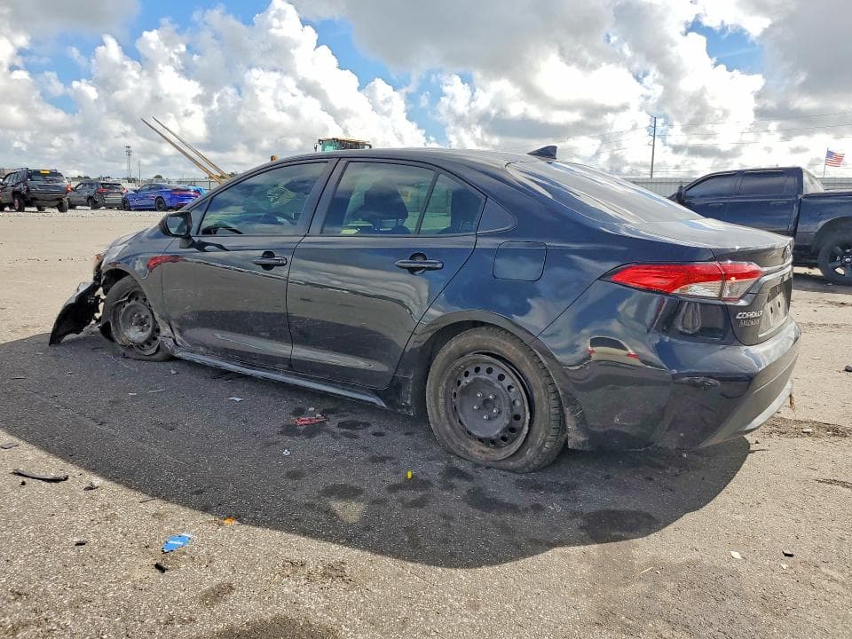 2021 TOYOTA COROLLA LE 2
